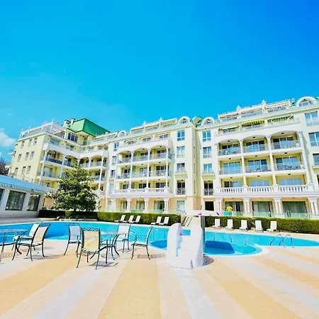 Splendid 아파트